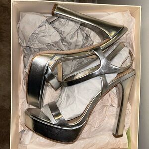 Imagine Vince Camuto - IM-PIERA Platinum Metallic - Size 10